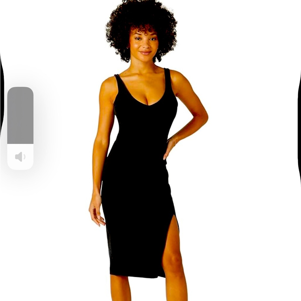 Woman’s Beyond Yoga body-con dress.